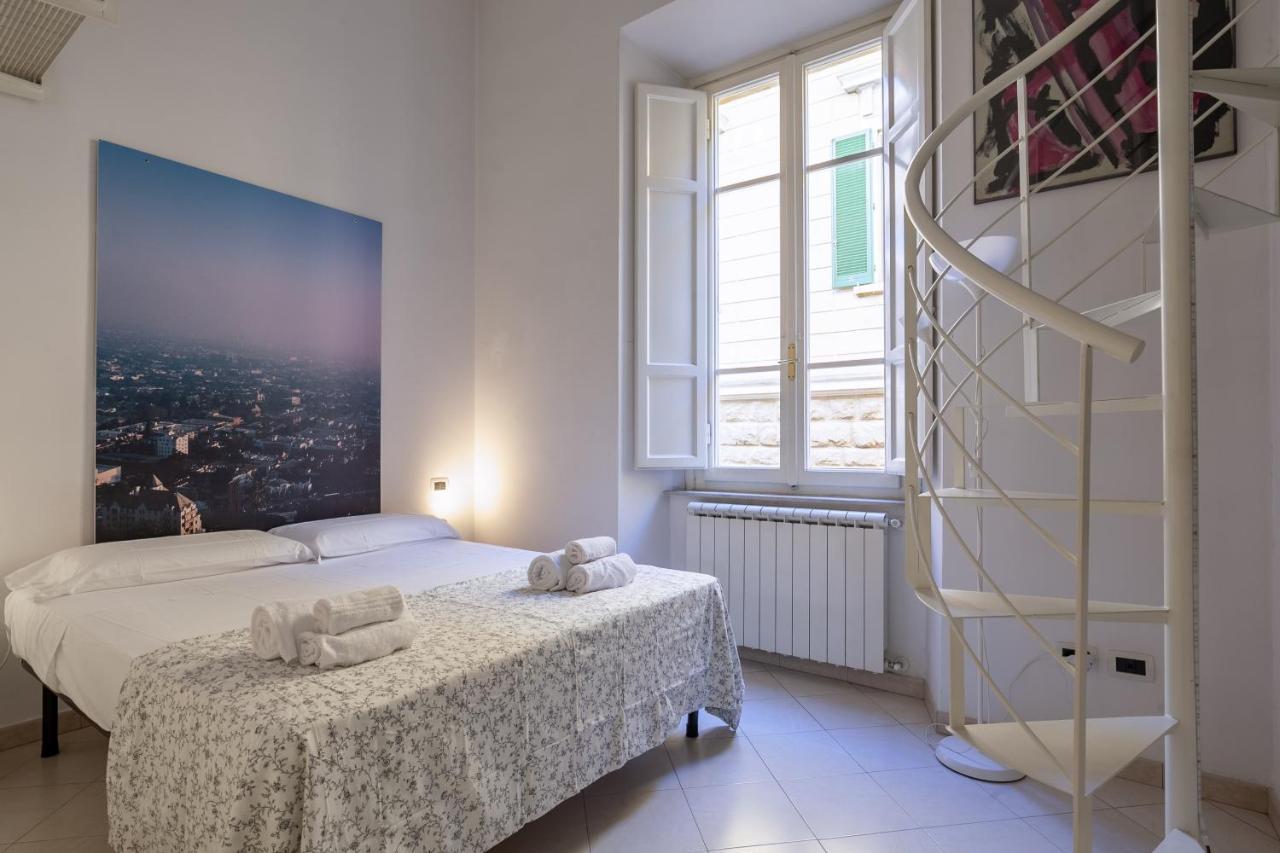 Enjoyable Piazza Della Berlina Studio Appartamento
