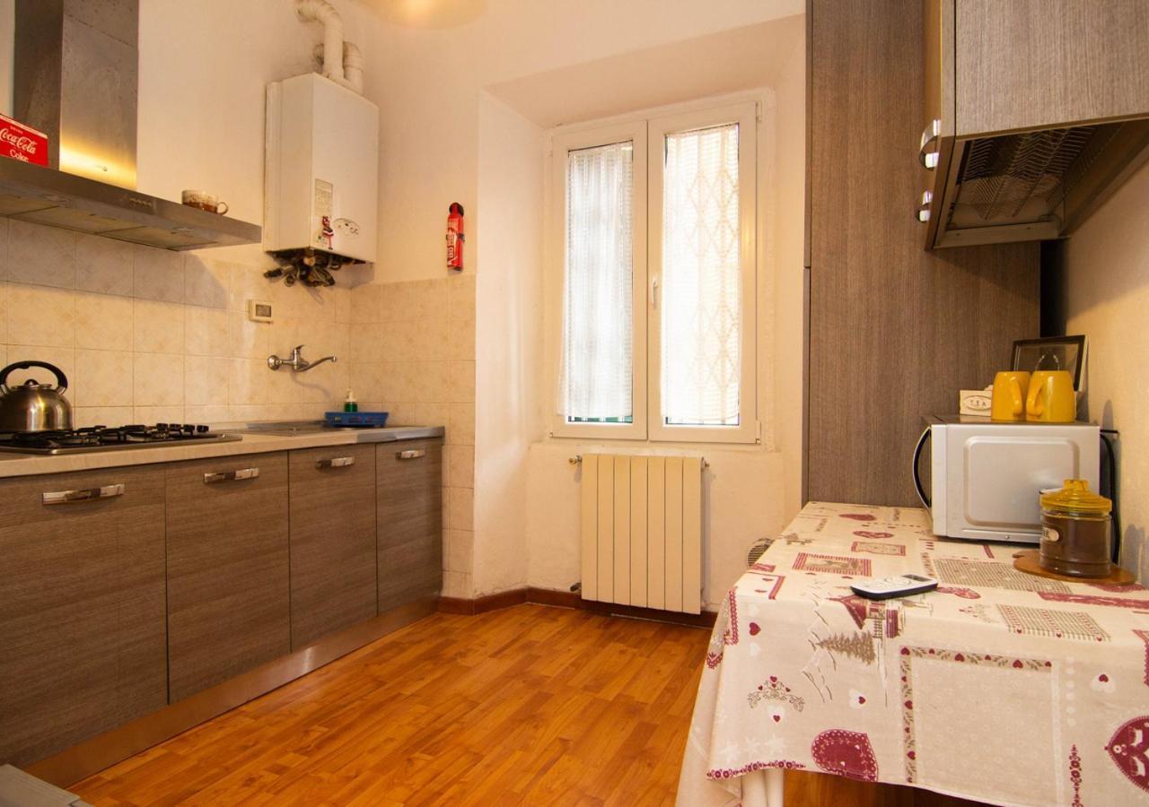 Studio Apartment *