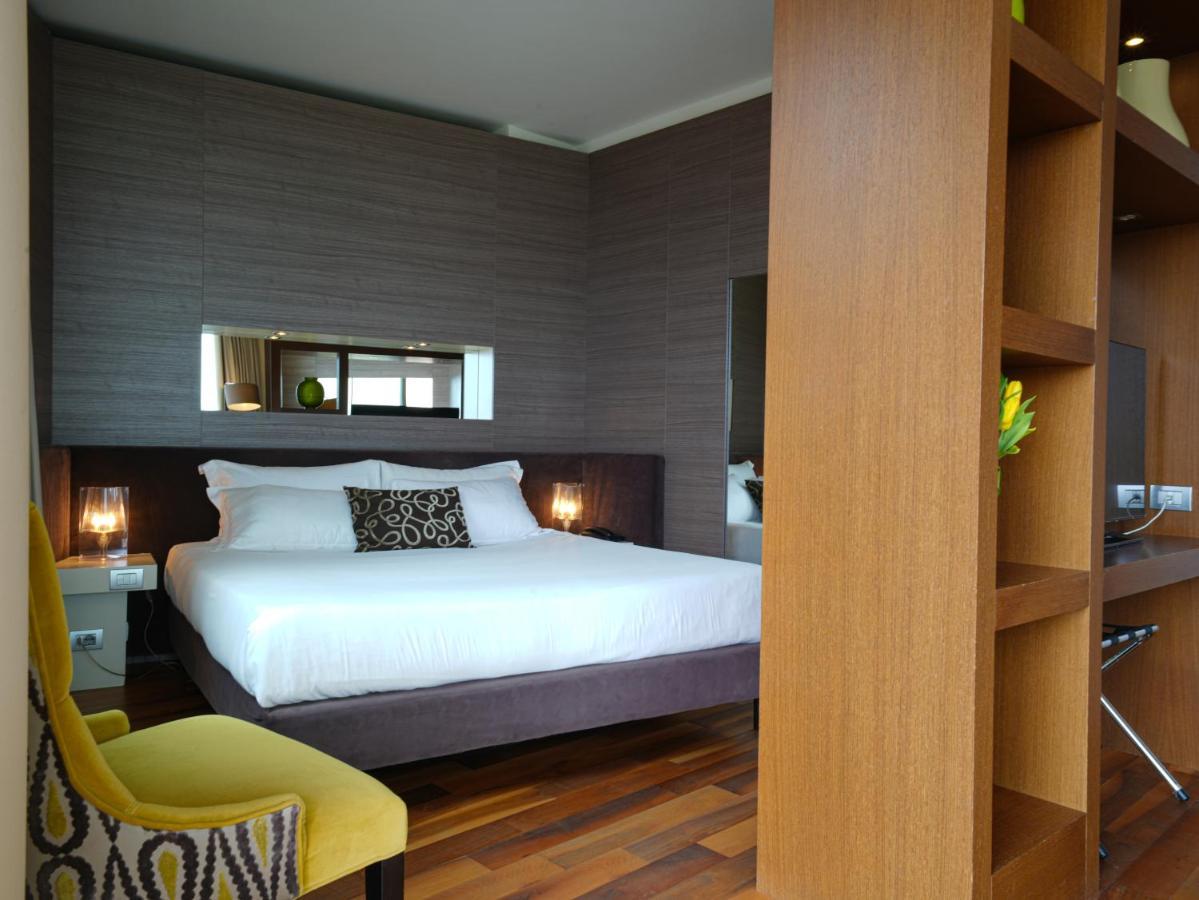 Tower Plaza 5*