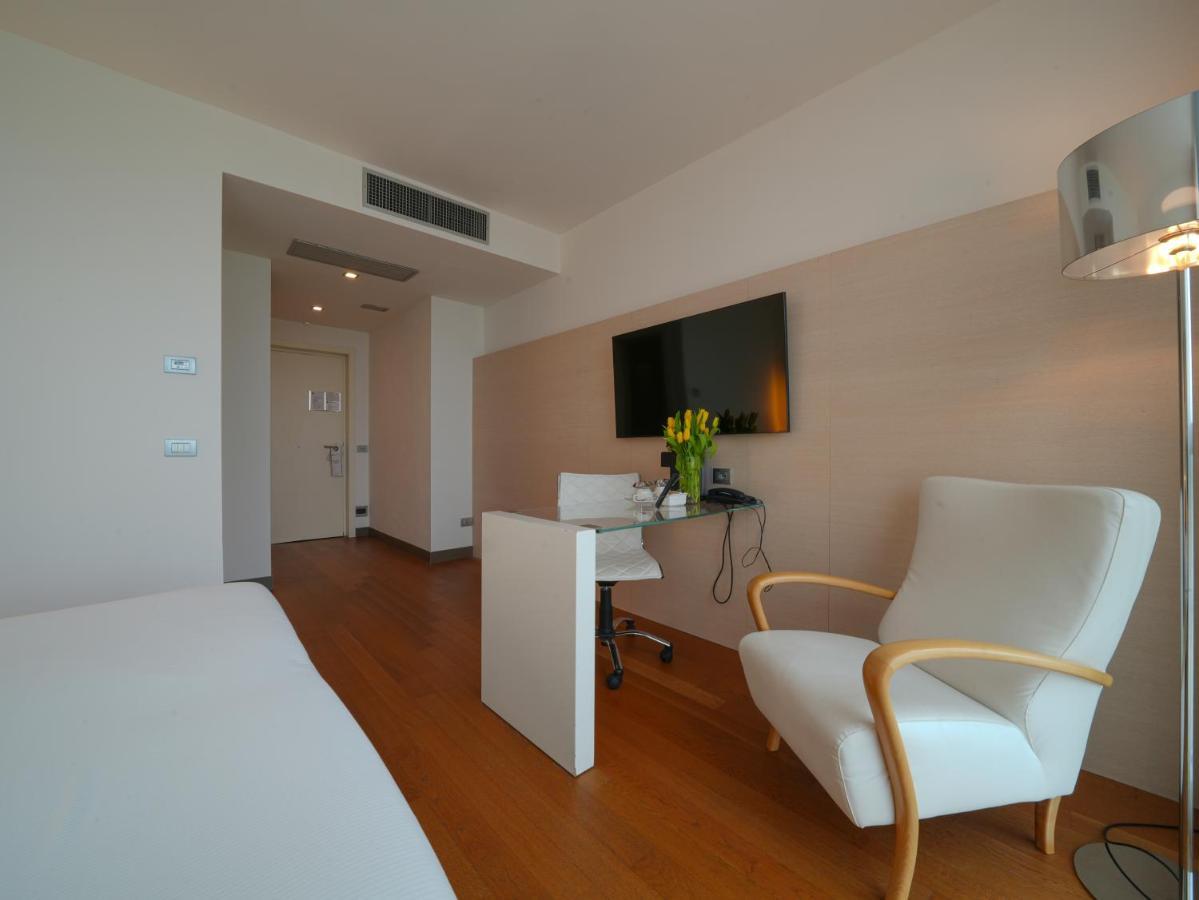 Tower Plaza 5* Pisa