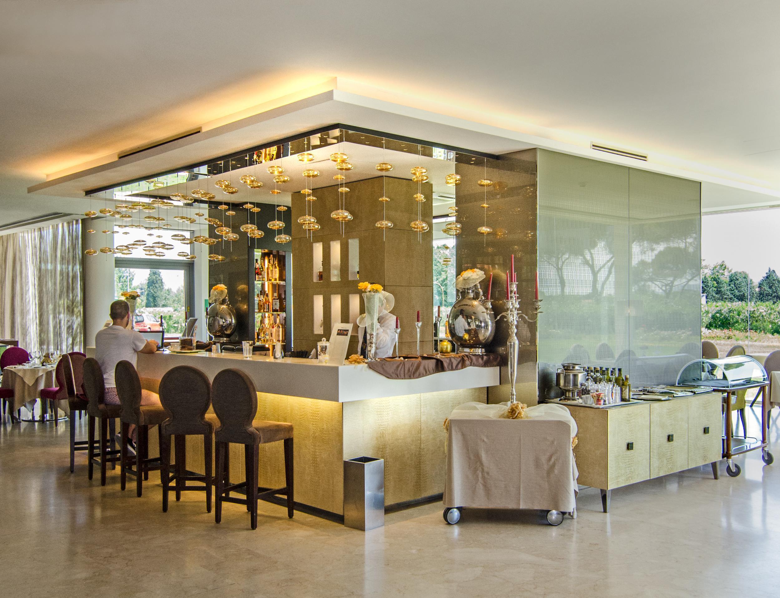 Tower Plaza Hotel 5*