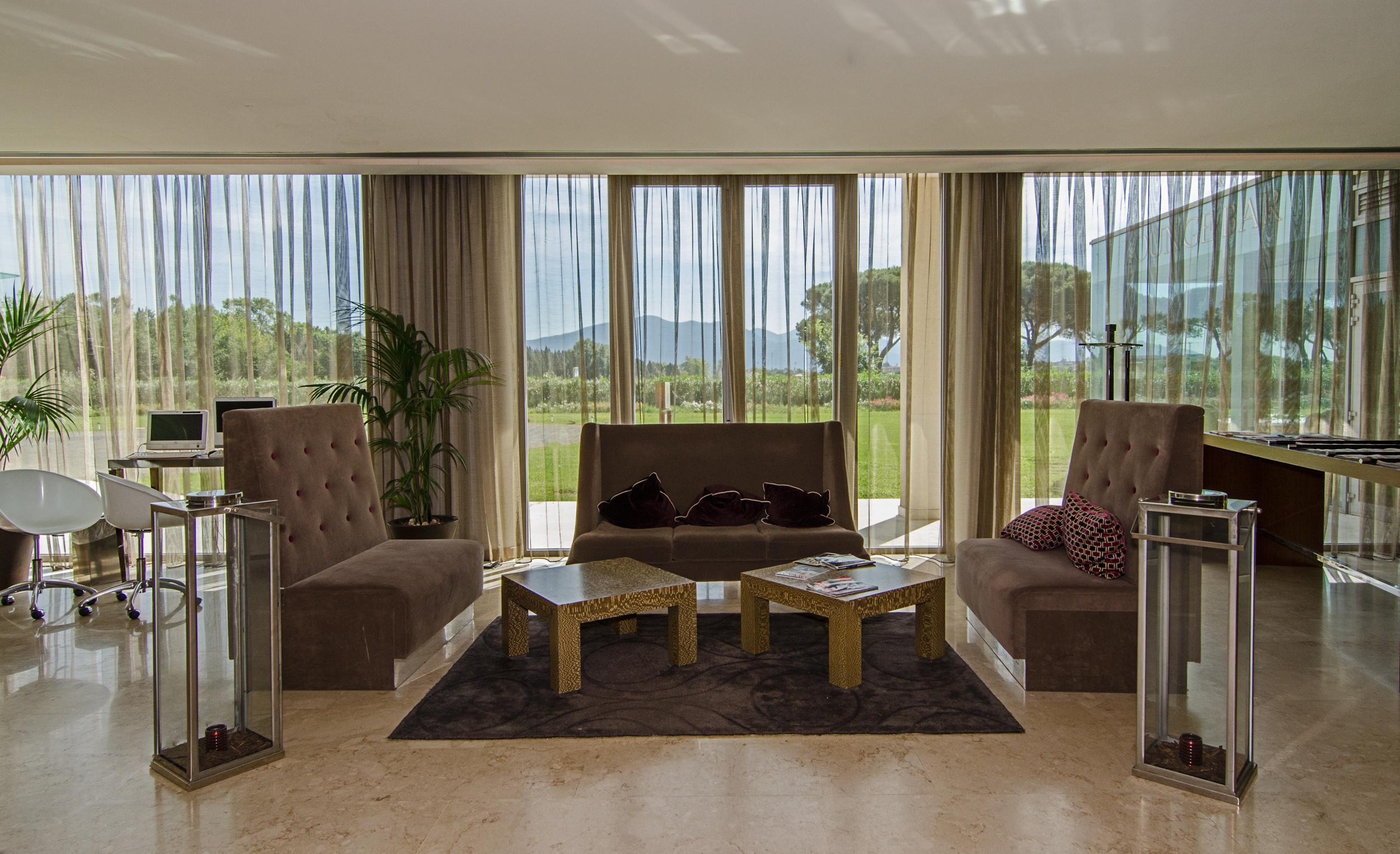 Tower Plaza 5*