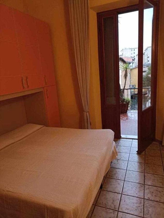 Bonaini Guest house *