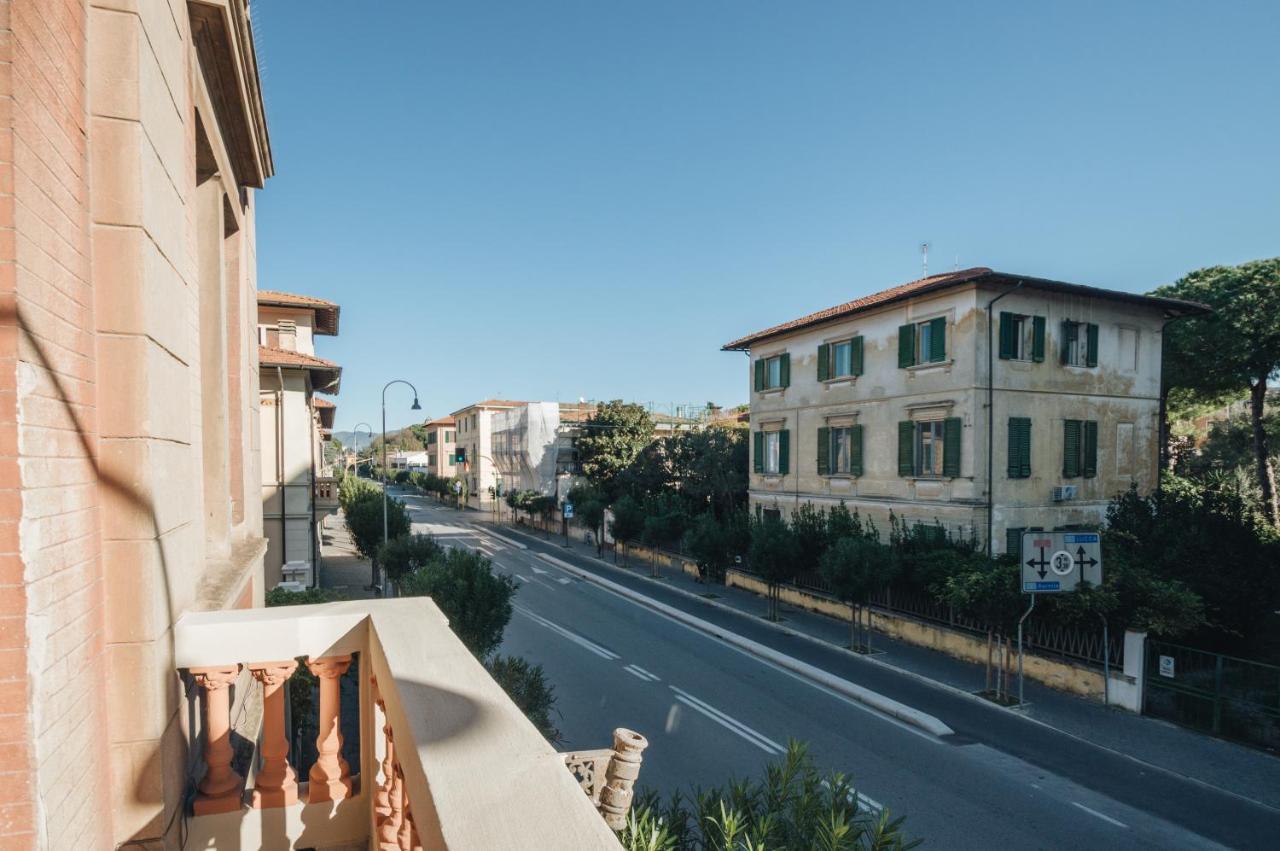 Bonanno Street Tower Free Parking Pisa