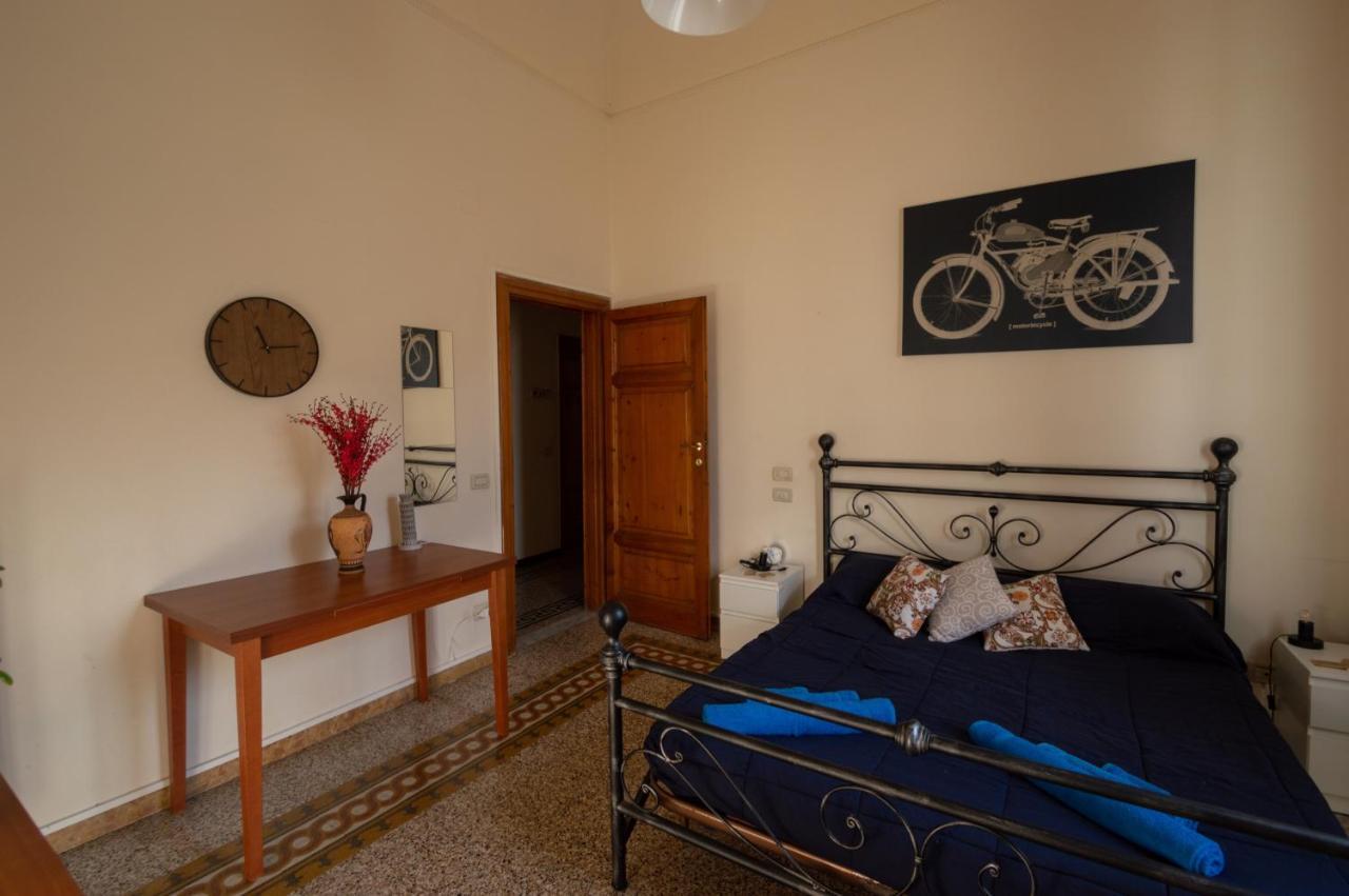 Bonanno Street Tower Free Parking Guest house Pisa