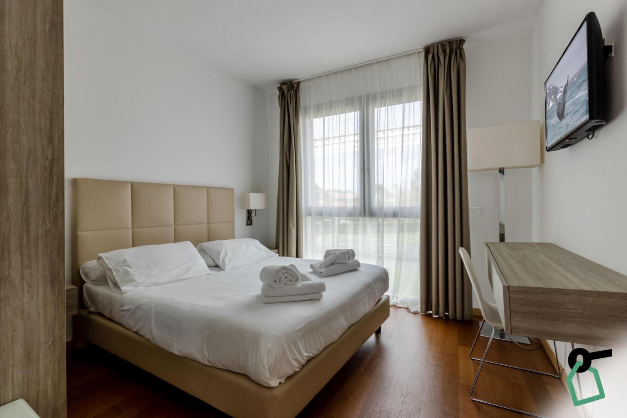 Hotel Hotiday Collection - 5*