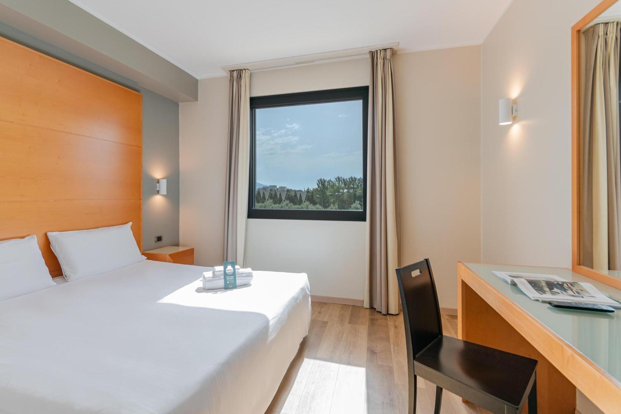 Airport Hotel 3*