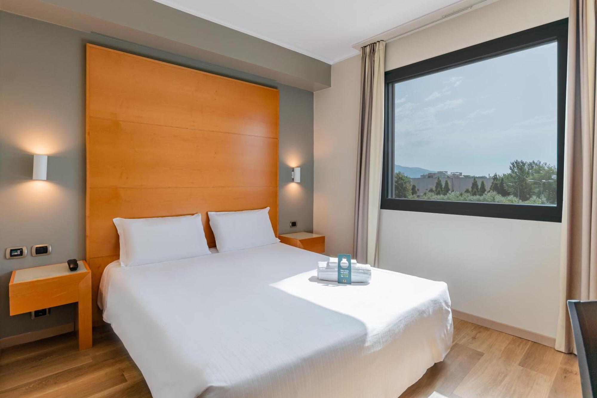 Airport Hotel