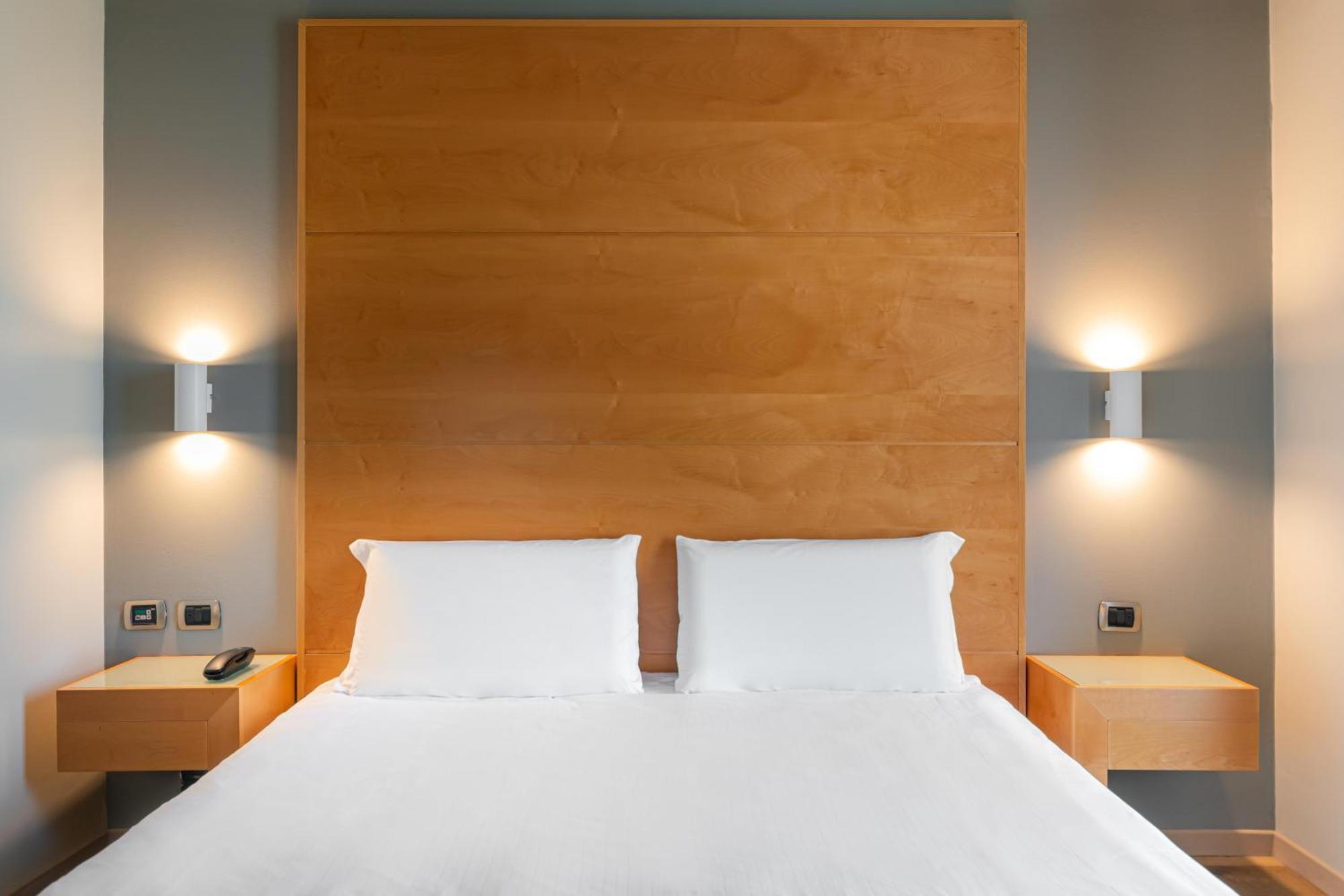 Airport Hotel