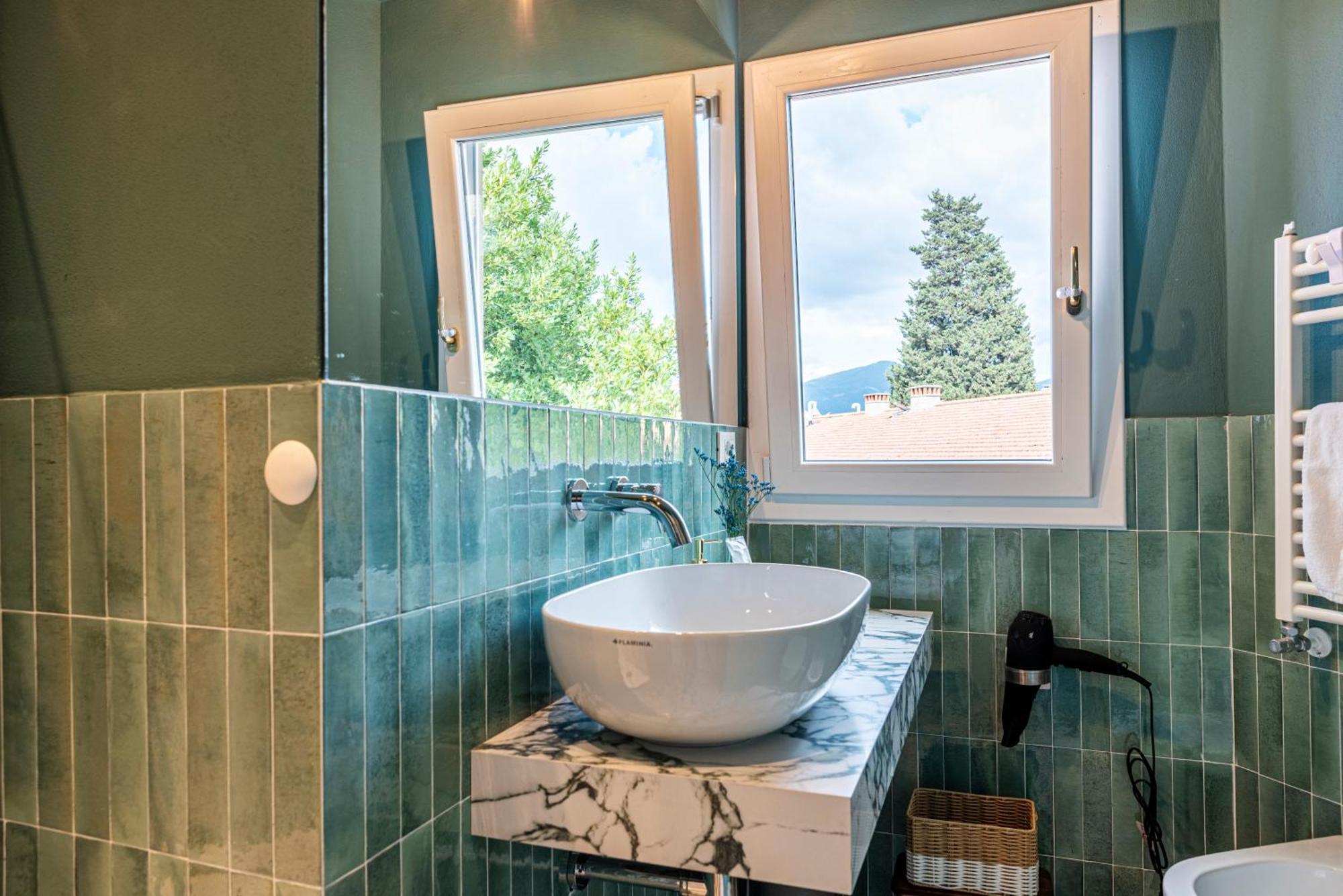 La Lu Cozy 2 Bed & Breakfast