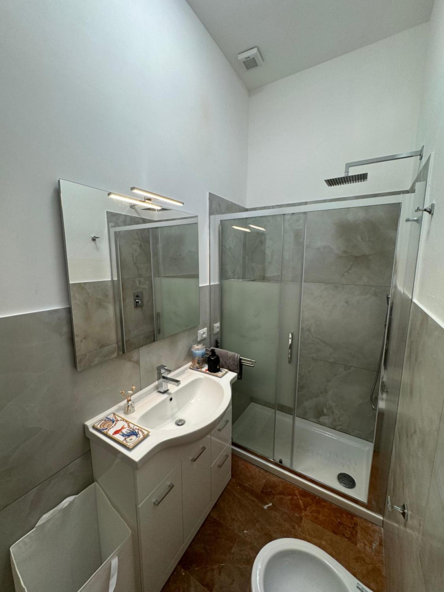 Lucy's House, Elegante Rustico Con Tutti I Comfort Moderni A
