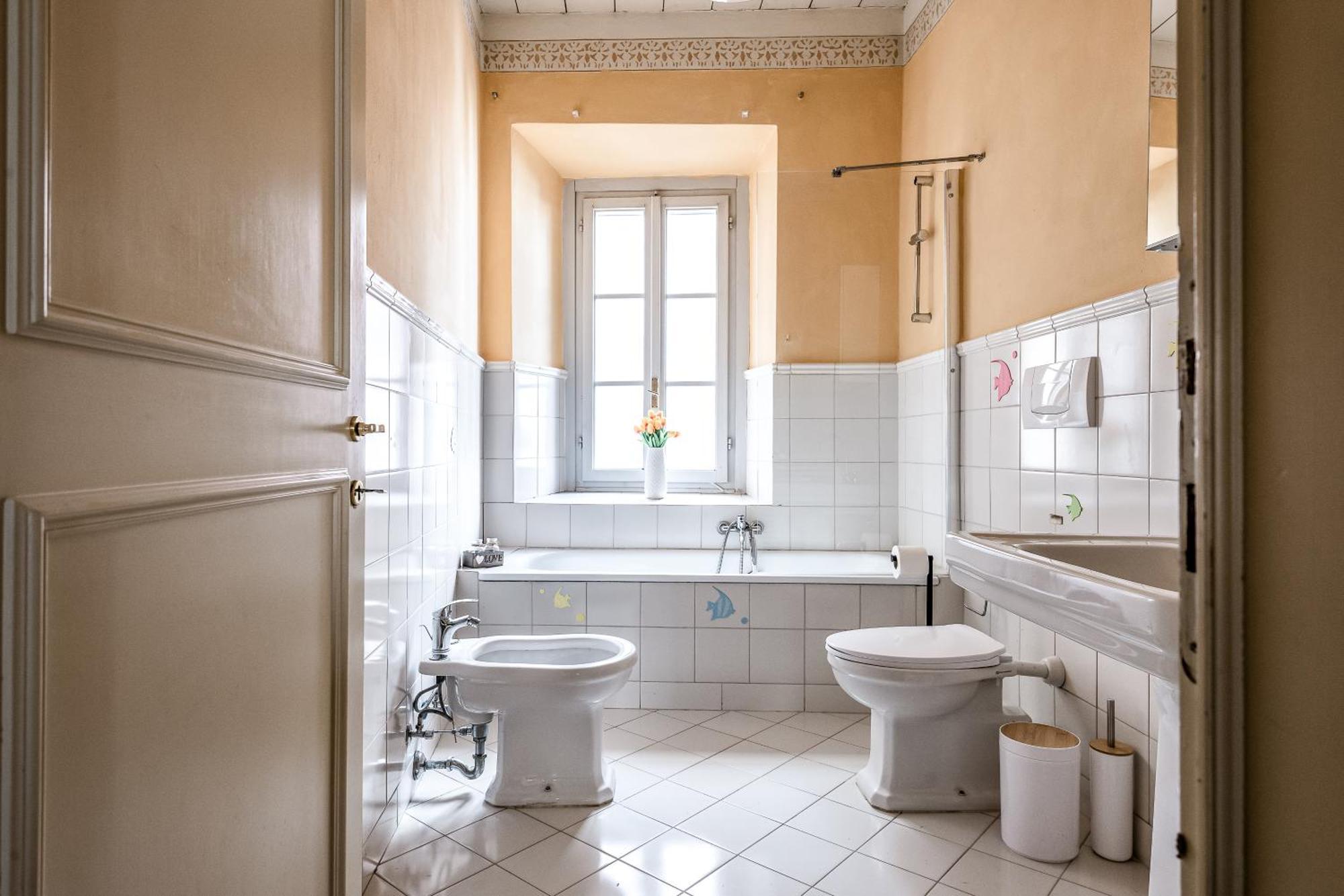 Hostly-maison Le Vettovaglie-historical Center Apartment *