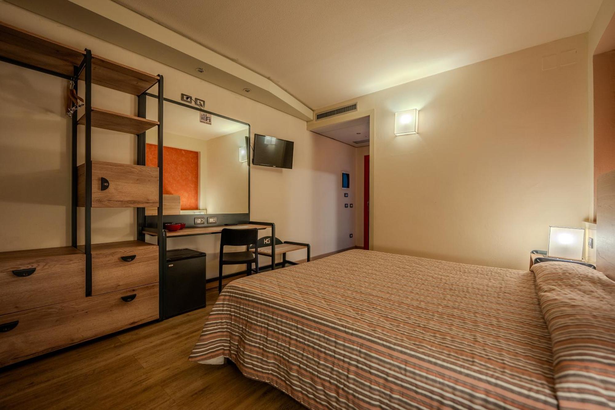 Galilei Hotel