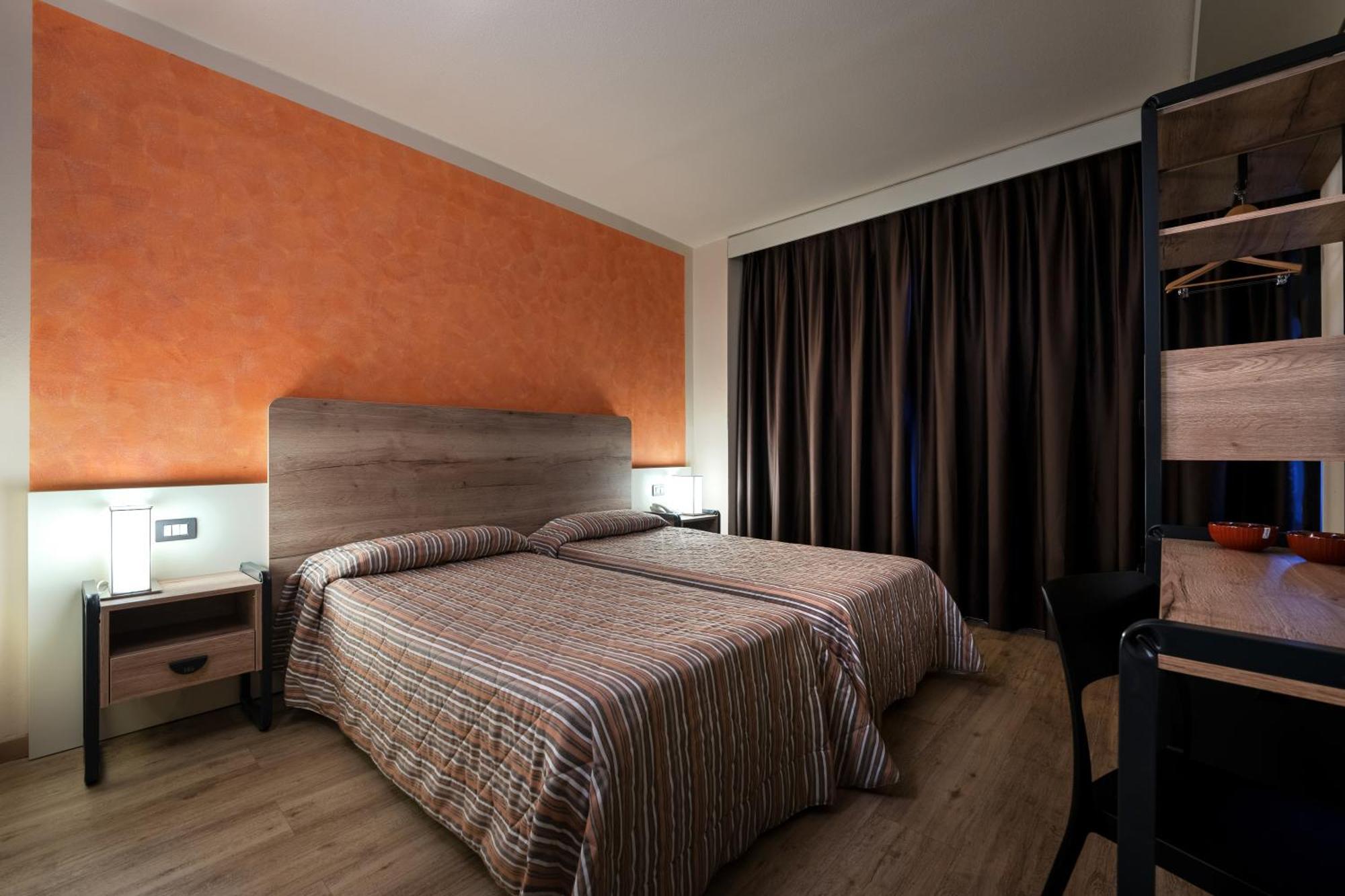 Galilei Hotel