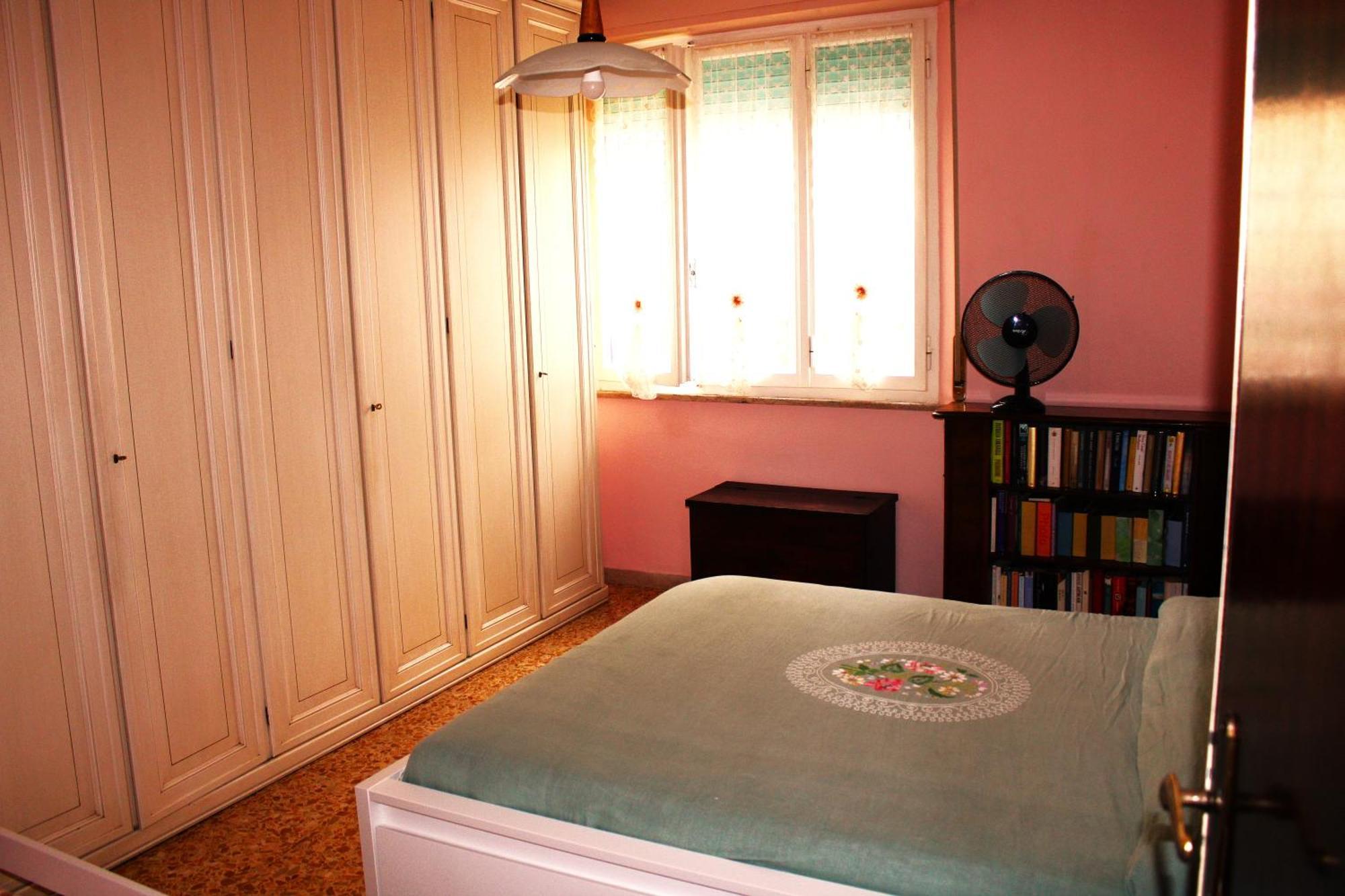 Nhà khách Room Rental Pisa *