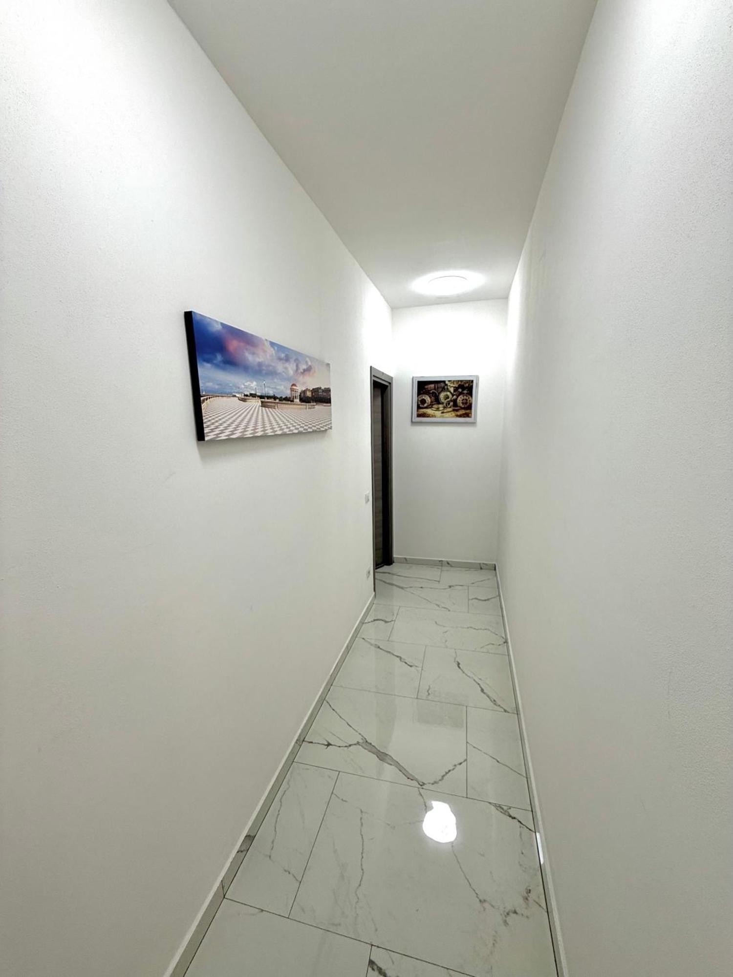 Luna Guest house *