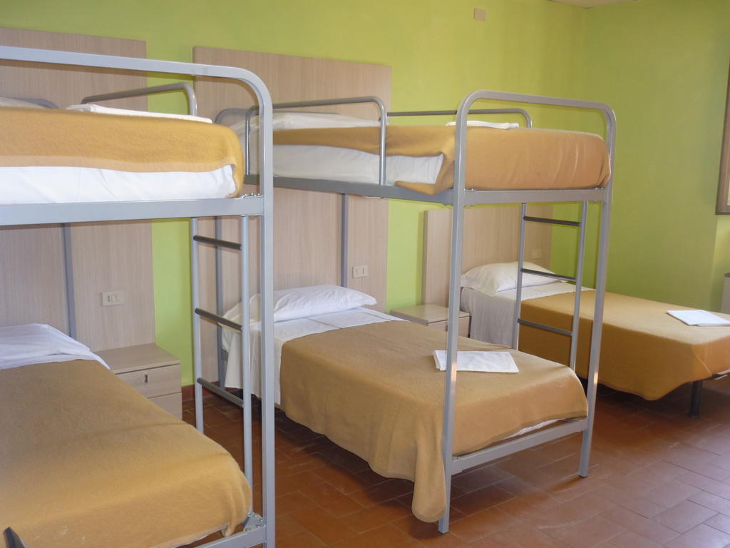 Hotel Casale La Sterpaia 3*