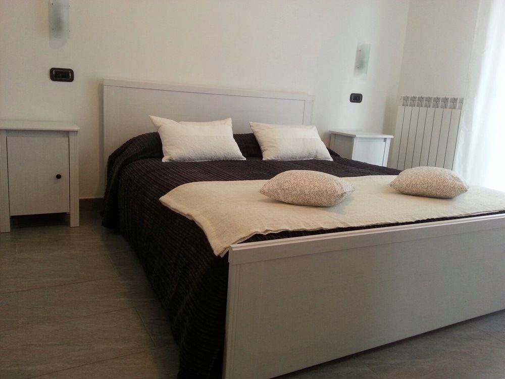 Delfo Guest house 2*