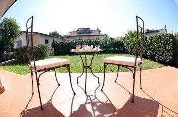 Maison Dei Miracoli 2 Bed & Breakfast 3*