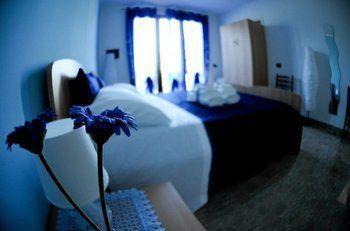 Maison Dei Miracoli 2 Bed & Breakfast
