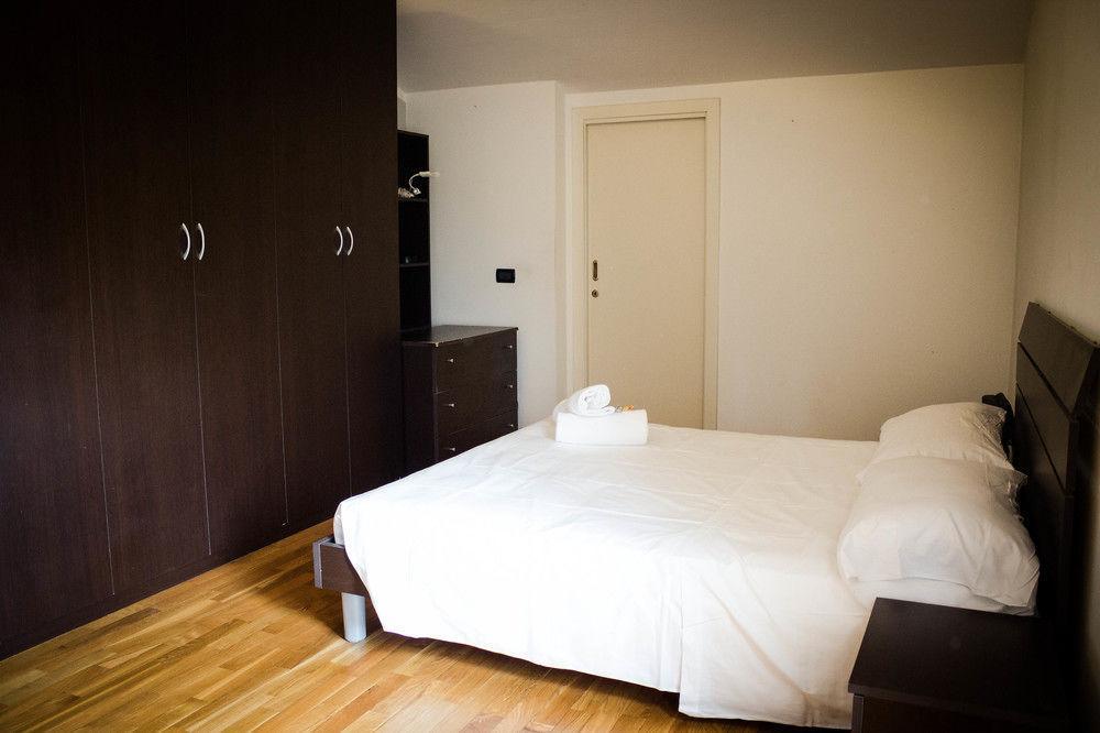Maison Dei Miracoli 2 Bed & Breakfast