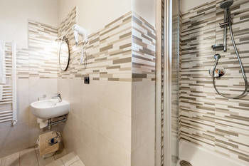 B&B Bianchi 64 Bed & Breakfast