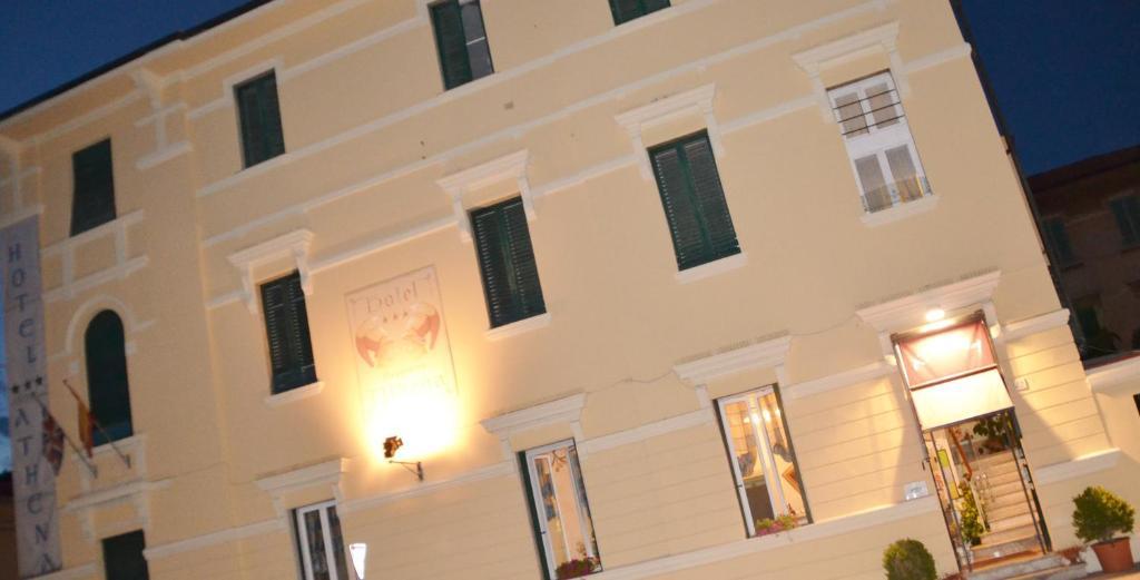 Hotel Athena 3*