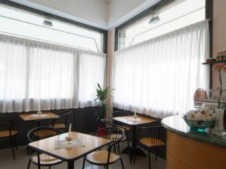 Hotel Cecile
