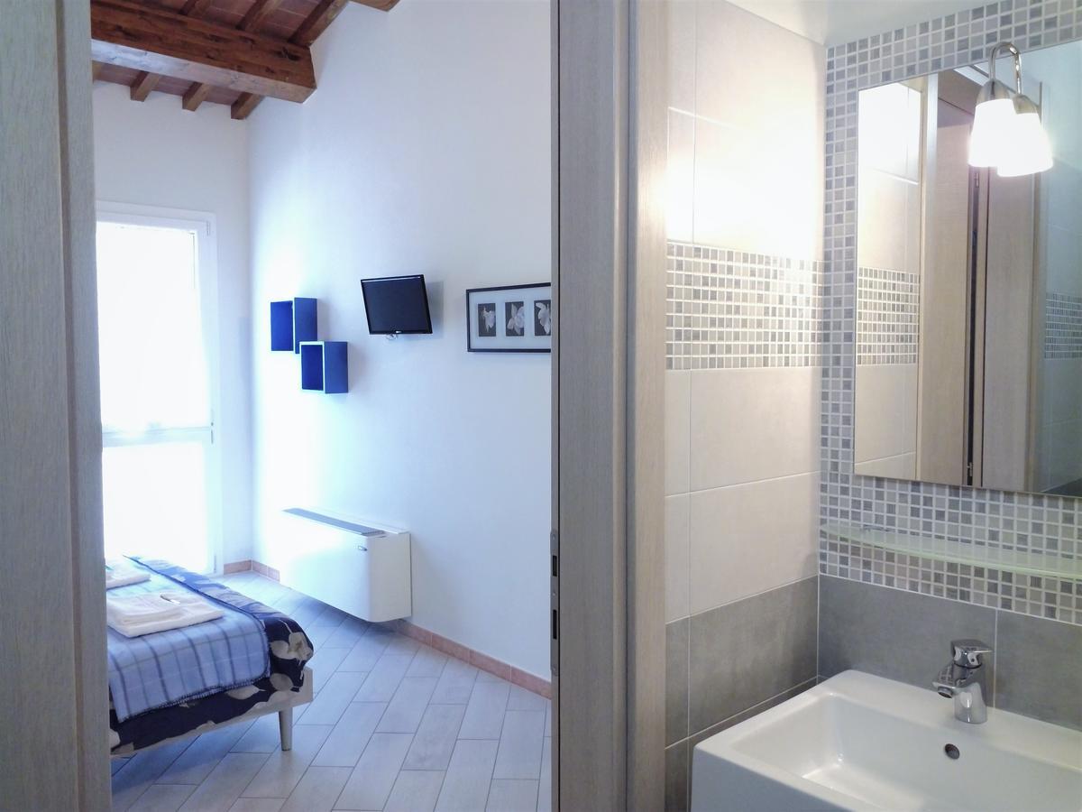 B&B Bianchi 64 Bed & Breakfast Pisa
