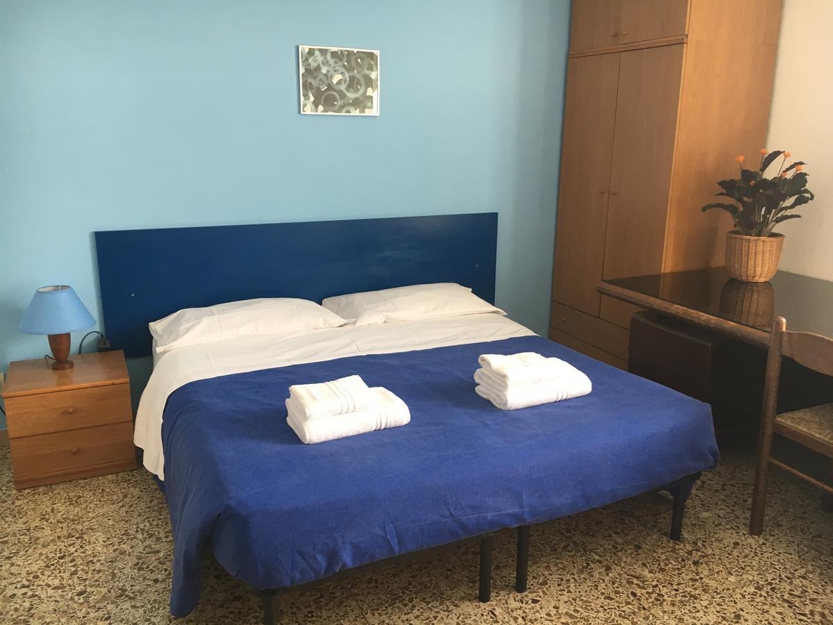 Pisa Lodge B&B Hostel Guest house Pisa