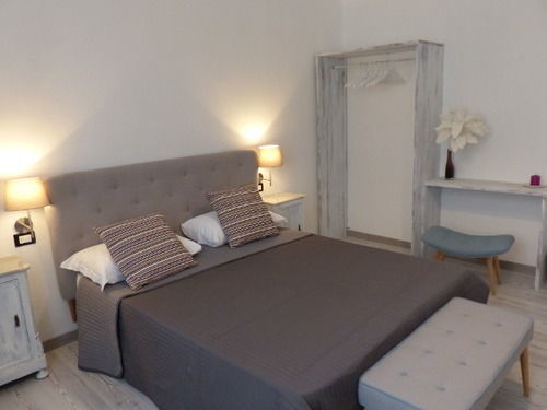 Bed & Breakfast 7