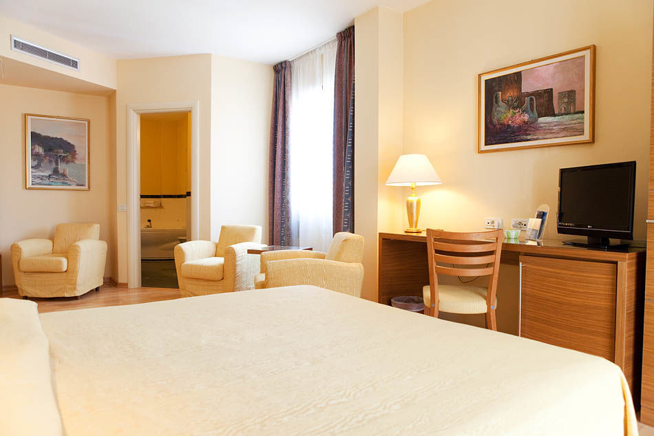 Hotel Repubblica Marinara 4*