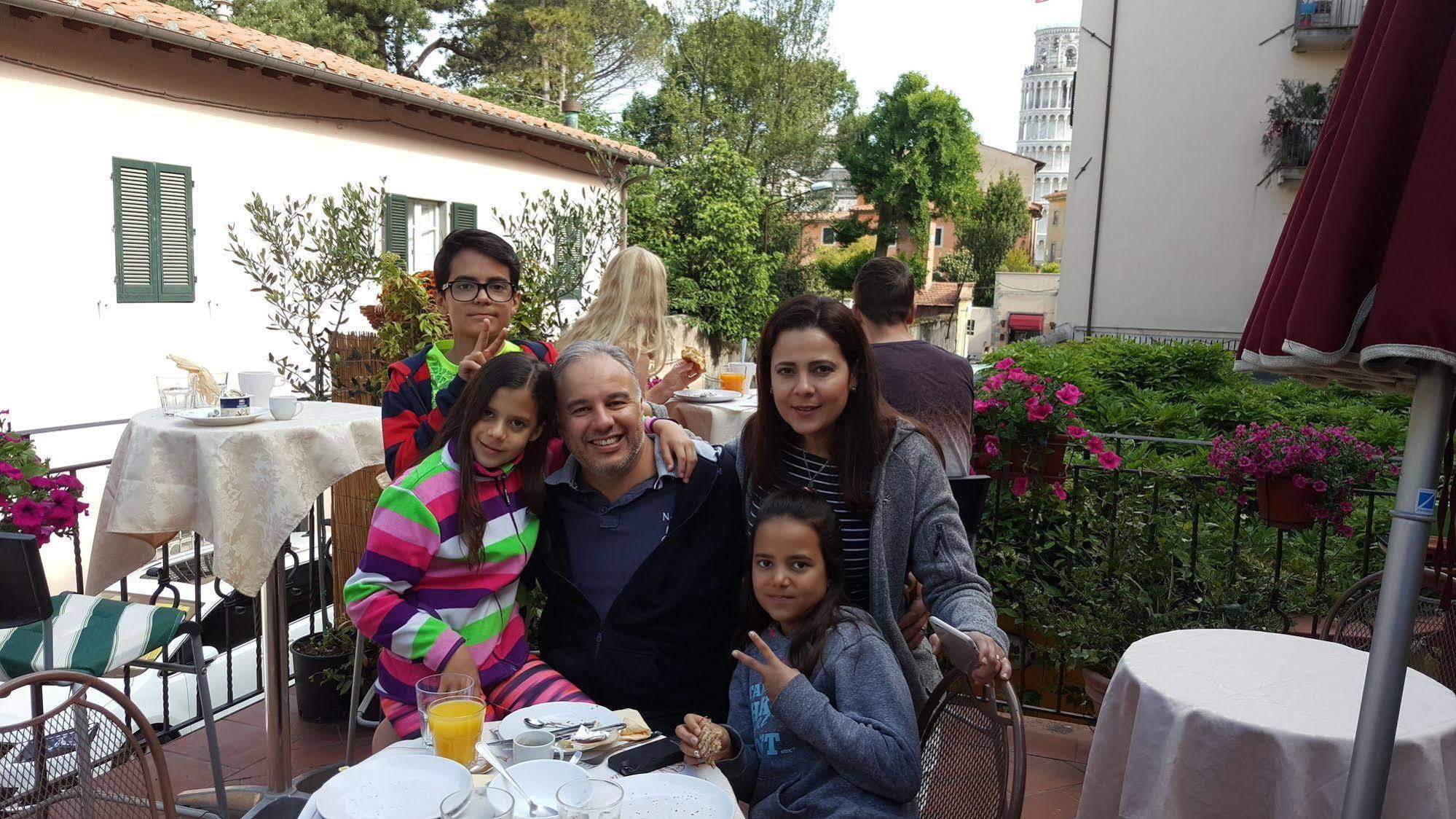 Francesco 3*