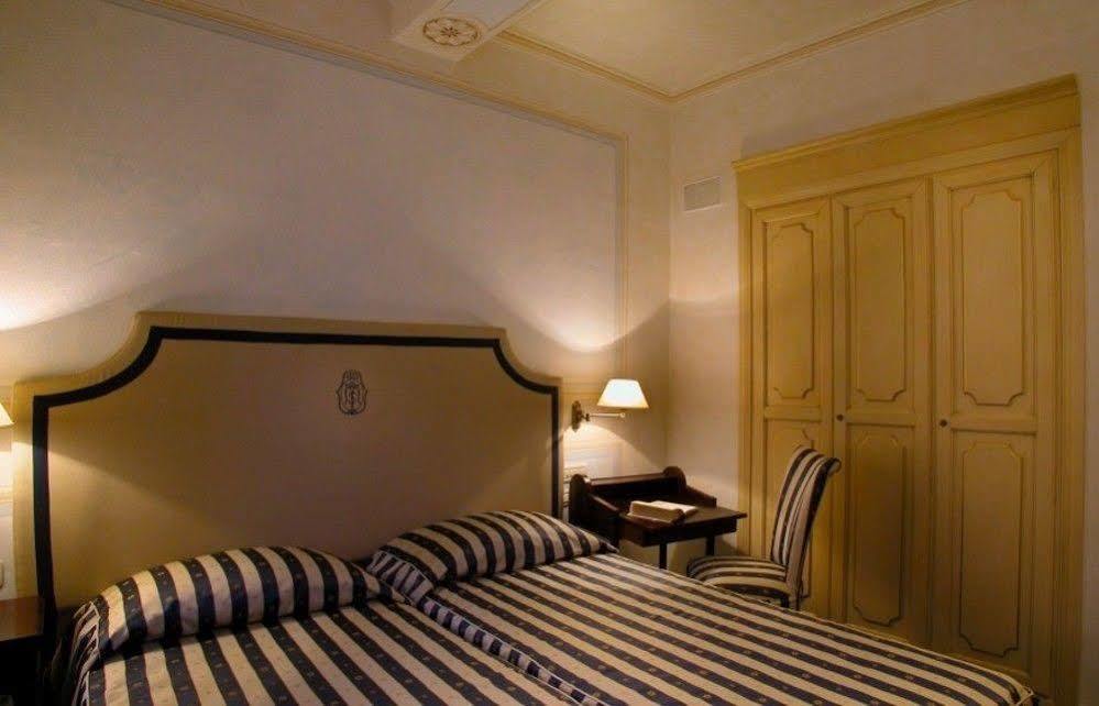 Relais Dell'orologio Hotel