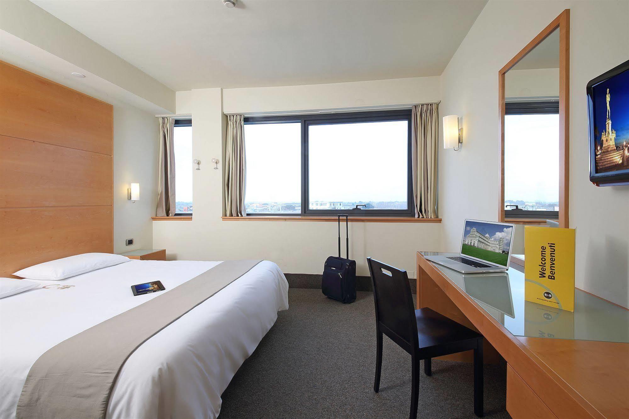 Airport Hotel