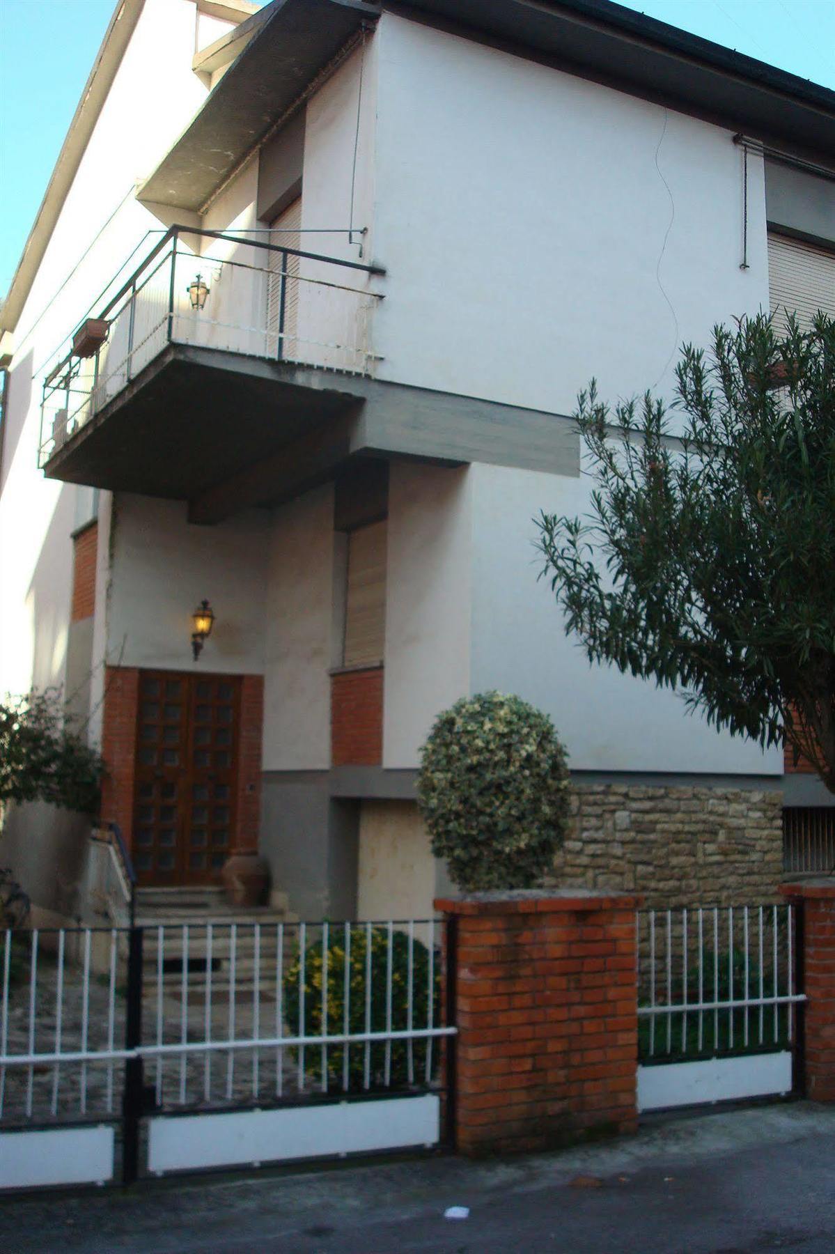 Guest house Delfo 2*