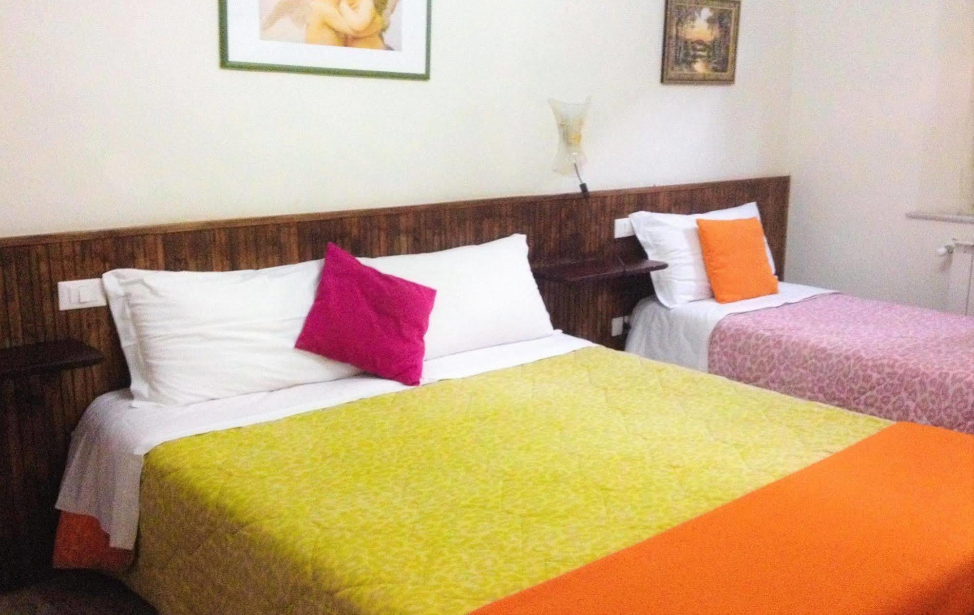 Guest house A Casa Doina Tower