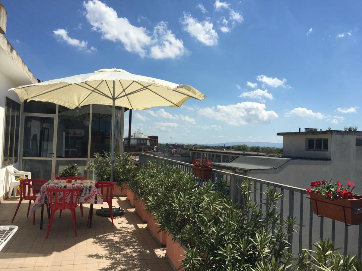 Acomodação com café da manhã  Colombo 3*