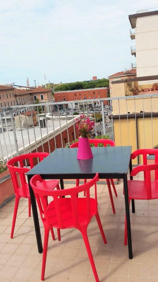 Acomodação com café da manhã  Colombo 3*