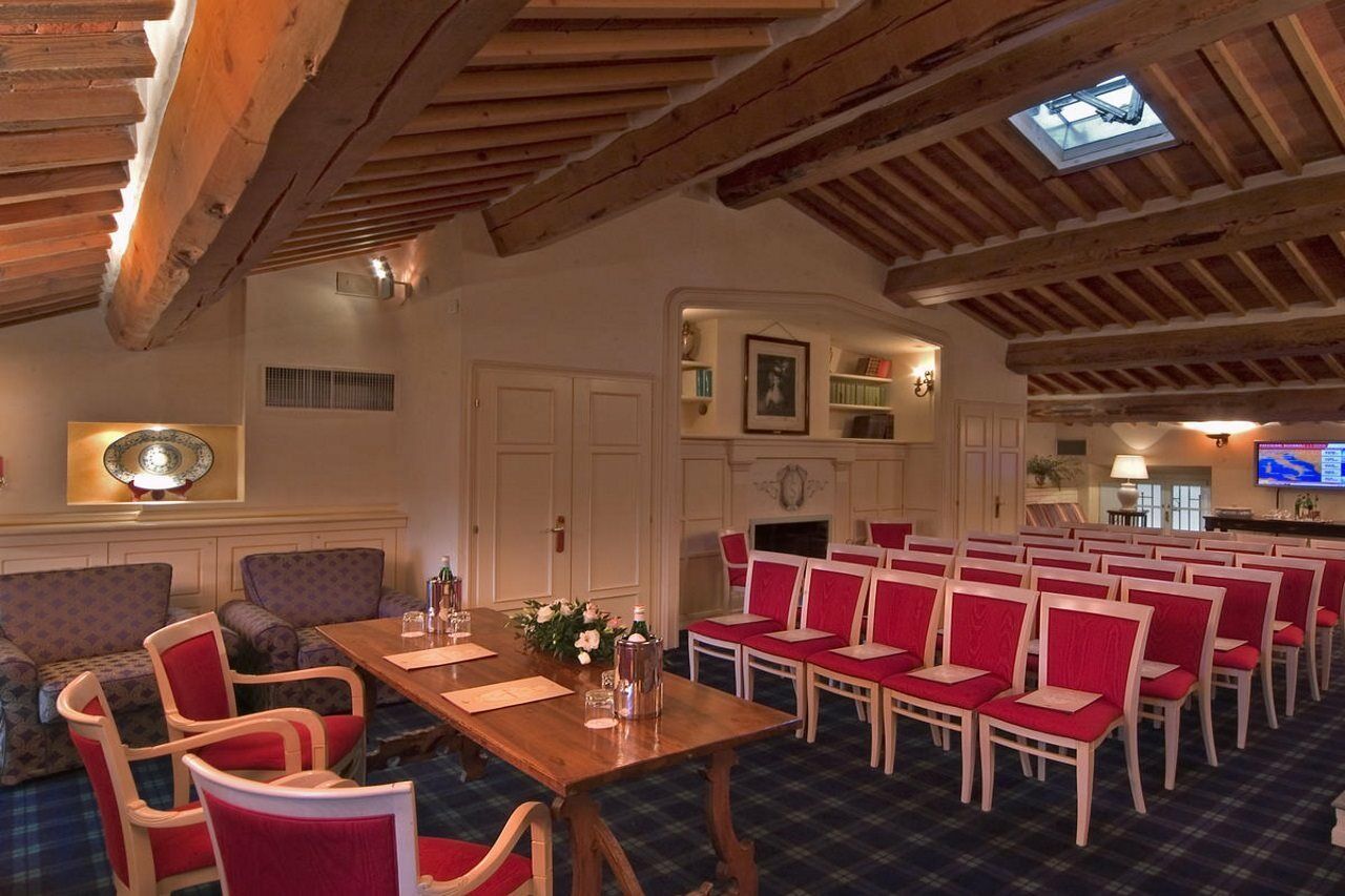 Relais Dell'orologio 4*