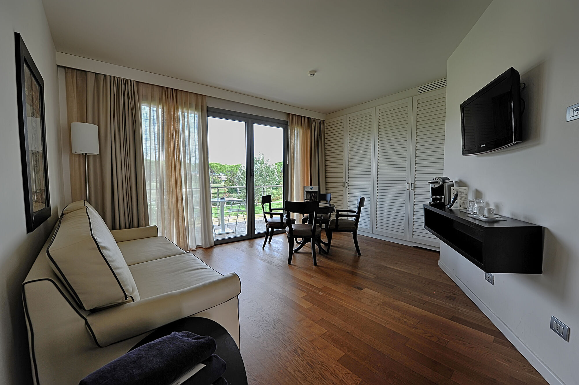 Tower Plaza 5*