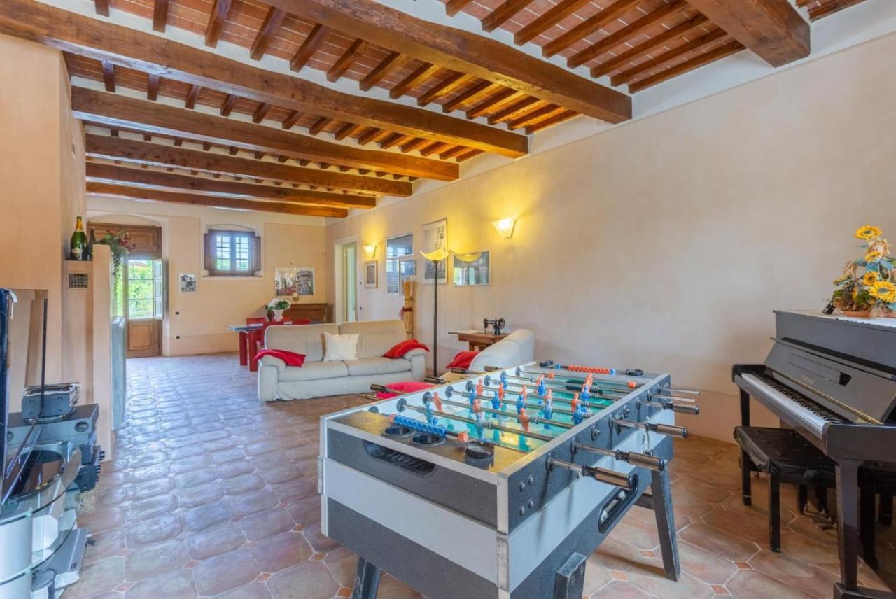 Rossa Villa *