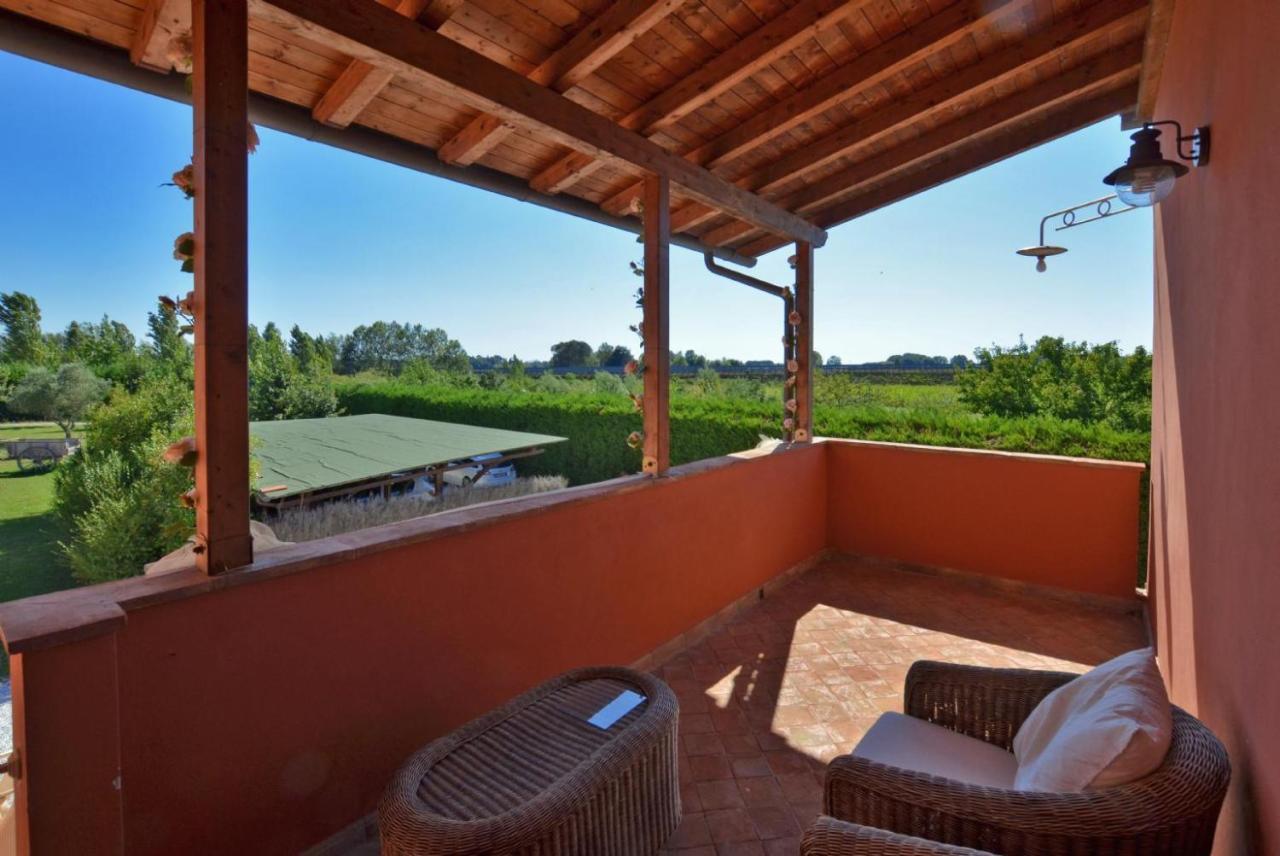 Rossa Villa *