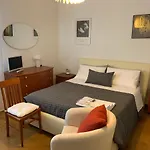 Pampero & Catona House