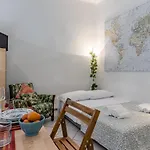 Tuttomondo Central Flat With Private Courtyard