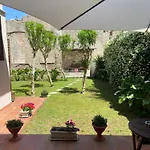 Victoria House B&B