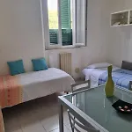 6Th Door House