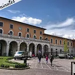 Centro Storico Spina White House