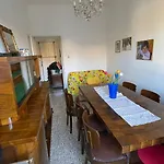 Ampio Appartamento A Due Passi Dal Lungarno