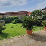 Villa Il Lauro